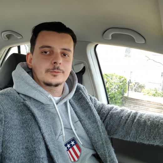 D1n0