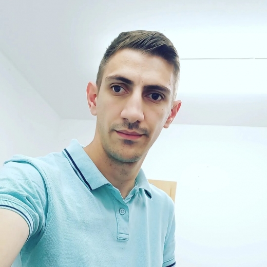 AlexV